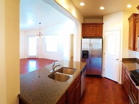 4th image of 11782 S Currant Dr Unit 109