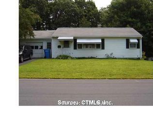 100 Beth Ln, Waterbury, CT 06705