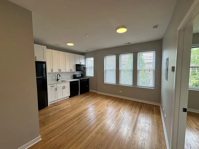 Leland Albany Commons — Photo 114