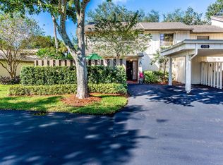 503 E Deer Creek Wildwood Ln, Deerfield Beach, FL 33442