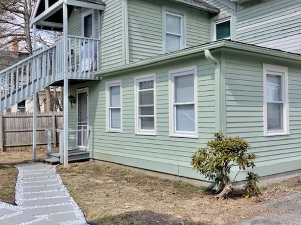 13 Lane St Unit 3, Kent, CT 06757