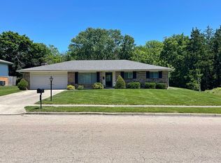 7610 Roselake Dr, Dayton, OH 45414