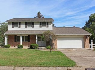 129 Sharon Dr, Weirton, WV