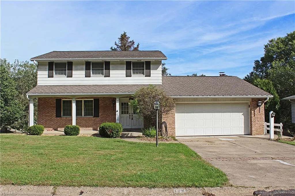 129 Sharon Dr photo 1