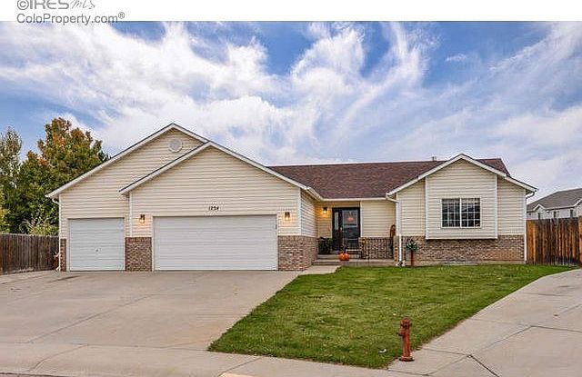 1st image of 1234 Teakwood Ct