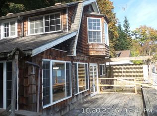 11838 SW 256th Ln, Vashon, WA 98070