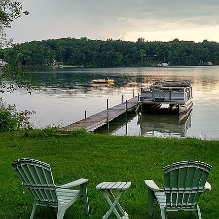 Gorgeous view from lakefront