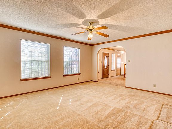 4th image of 4333 Loma Del Norte Dr