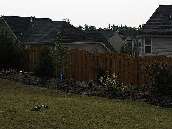 View of left side of the yard