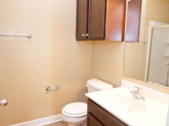 4th image of 2652 E Cathcart St #2676-101
