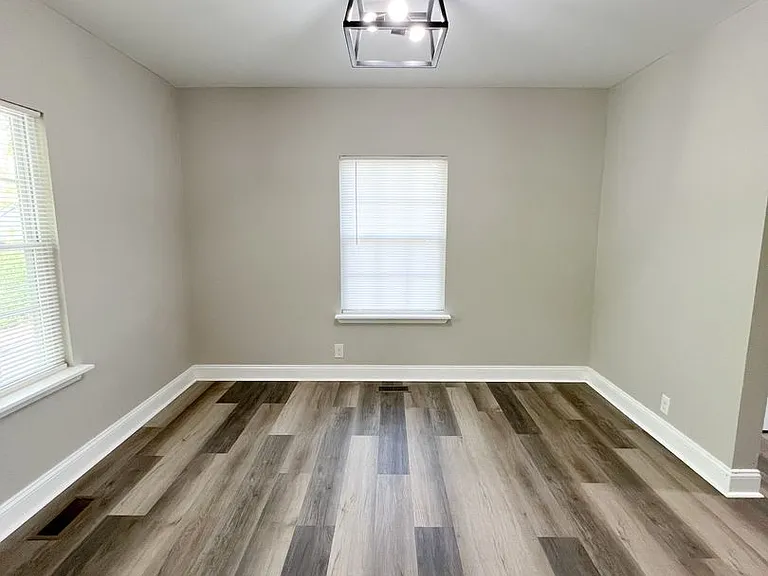 108 Wilson Ct — Photo 17