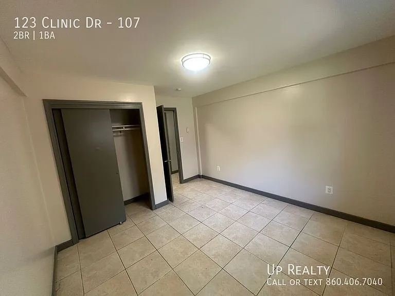123 Clinic Dr #107 — Photo 6