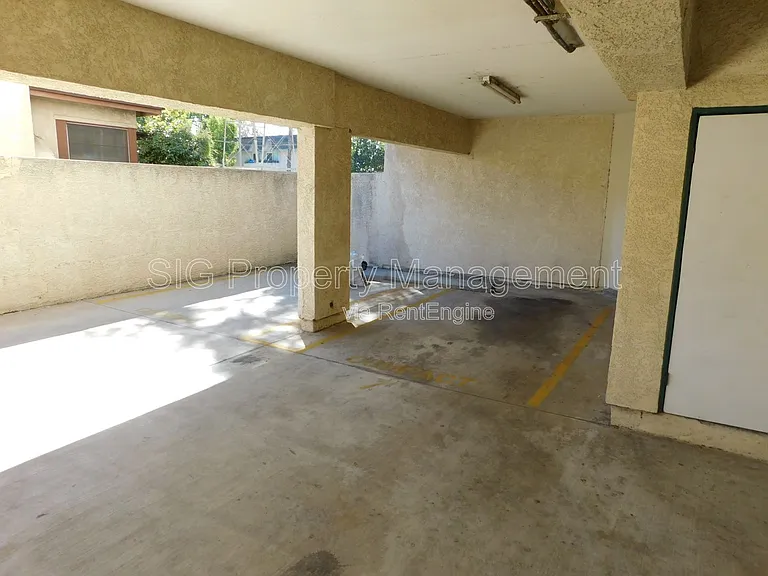 1441 N Edison Blvd #C — Photo 16
