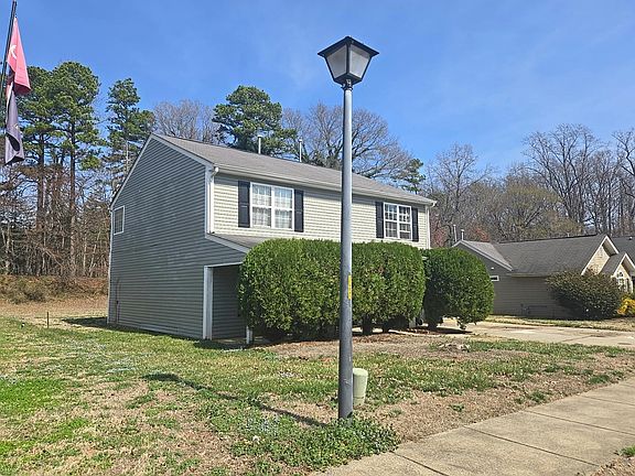 3rd image of 6619 Nevin Glen Dr