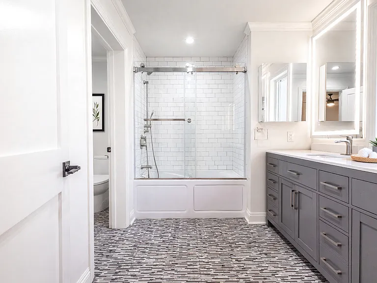 bathroom - digitally staged