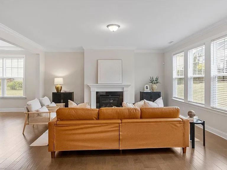 1829 Knights Crest Way — Photo 12