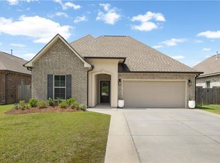 12581 Parma Cir, Covington, LA 70435