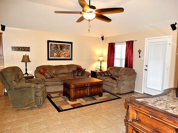 4th image of 2625 San Marcos Dr