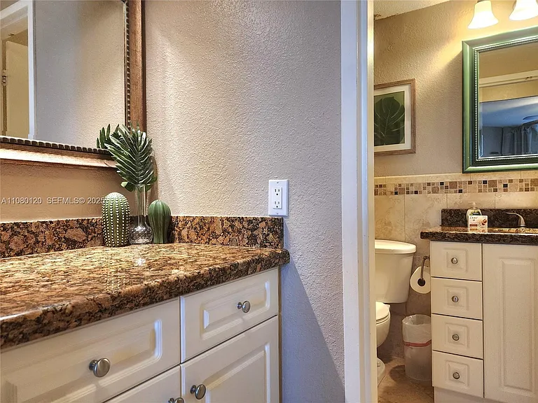 3505 S Ocean Dr #407 — Photo 16