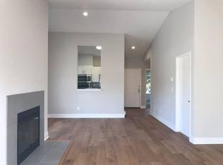 132 Marina Lakes Dr, Richmond, CA 94804