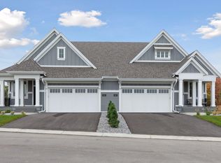 83 Spring Farm Rd, North Oaks, MN 55127