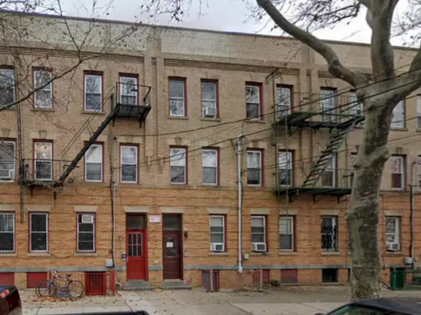 221 Pacific Avenue image 1 of 32