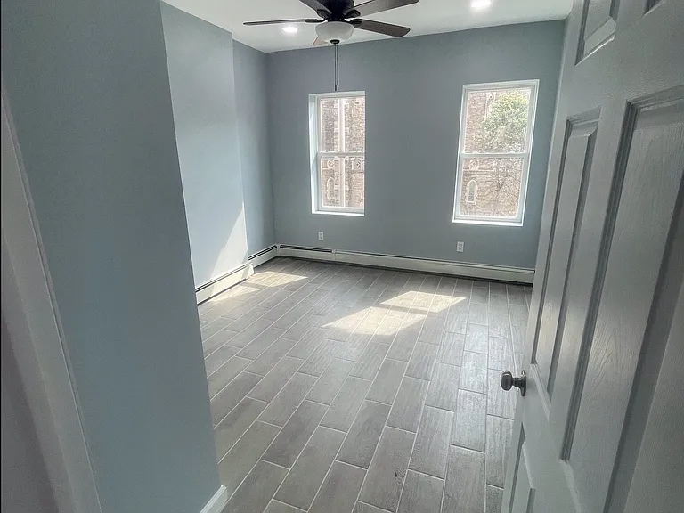 213 Martin Luther King Jr Dr #3 — Photo 5