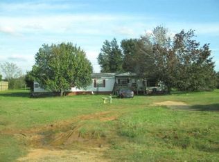 1124 E Moores Crossing Rd, Thomaston, GA 30286