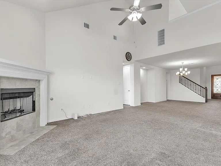 3425 De Soto Loop — Photo 17