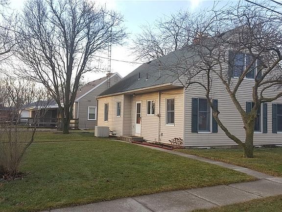 2nd image of 701 Erie St