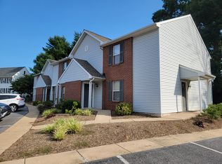 83 Hilldale Dr, Ephrata, PA 17522