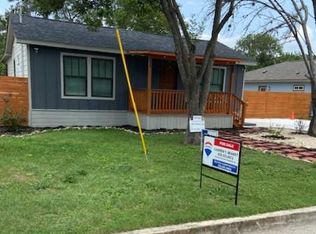 1550 W Mill St, New Braunfels, TX 78130