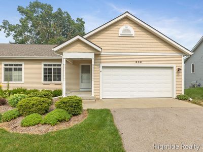 656 Wren Ct, Middleville, MI, 49333