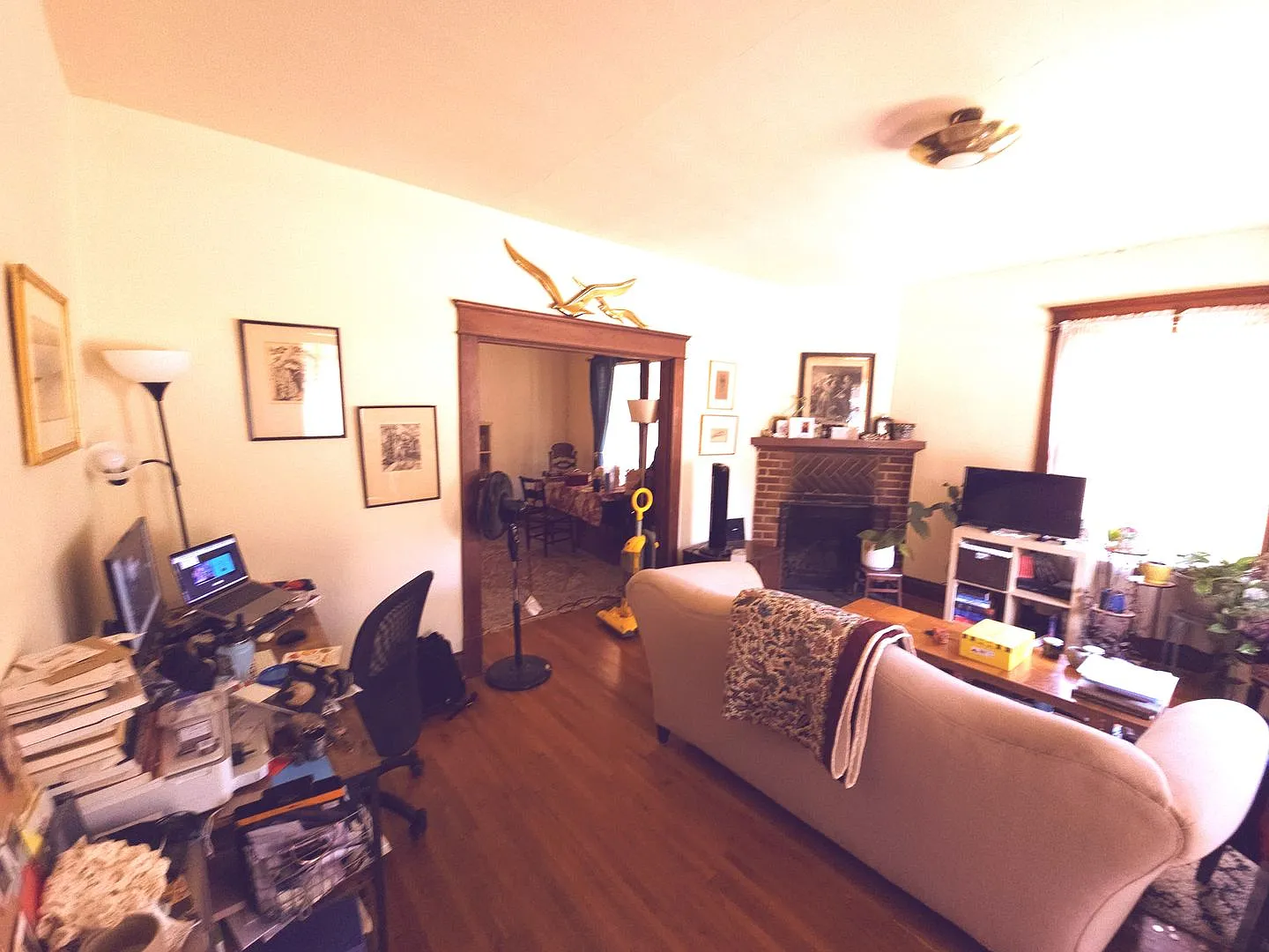1905 Jefferson Park Avenue Unit B — Photo 2