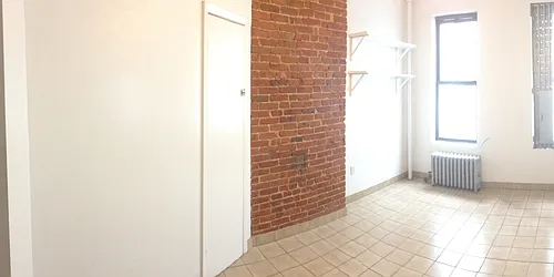 Rented by Kain Realty