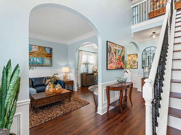 5th image of 132 Luke Cv