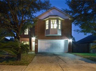 2427 N Rim Dr, Houston, TX 77067