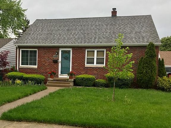 2nd image of 2621 Lasalle Gdns