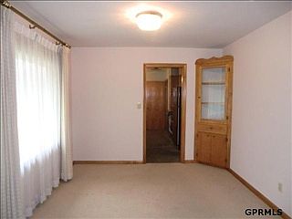 4th image of 1718 Parkview Dr