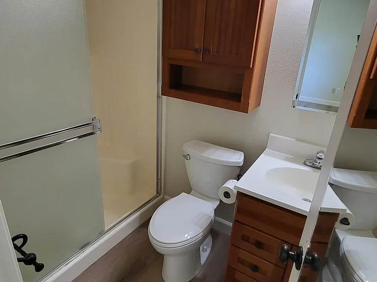 1537 Pullman Dr — Photo 9