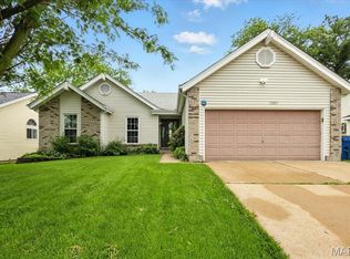 12805 Polo Parc Dr, Saint Louis, MO 63146