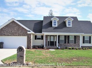 166 Madison Ave NE, Ludowici, GA 31316