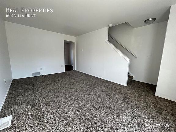 3rd image of 603 Villa Dr
