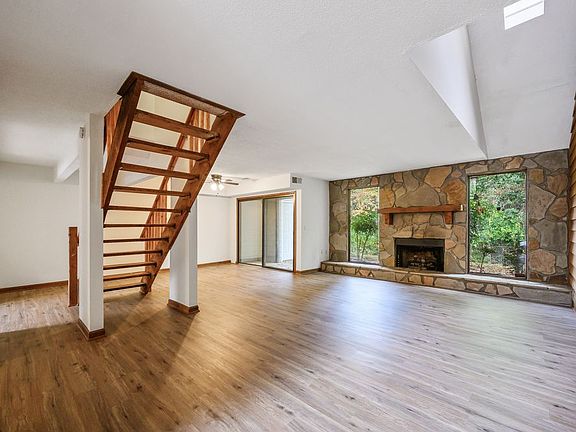 4th image of 269 Toweridge Dr