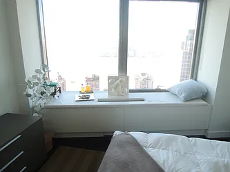 Rented by Gretchen & Waters, LLC