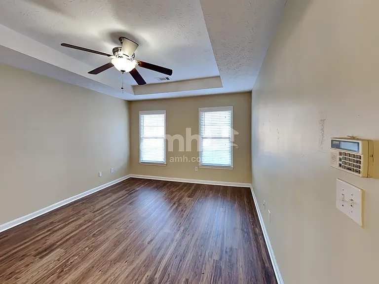 94 Crestview Dr — Photo 13