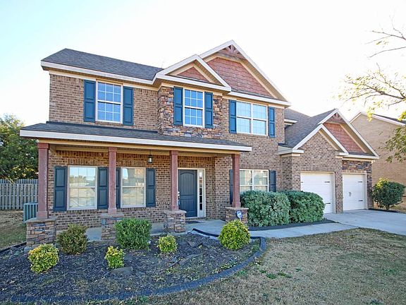 3rd image of 100 Cheshire Dr