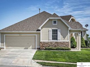 18816 Jones St, Elkhorn, NE 68022