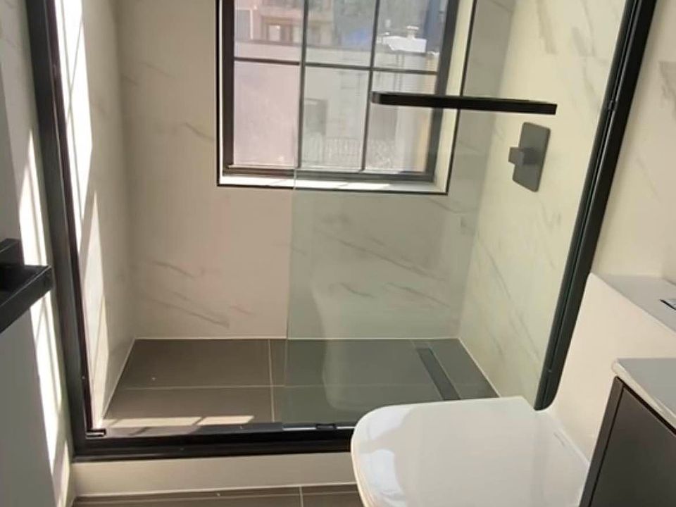 2nd image of 196 Meserole St #3F