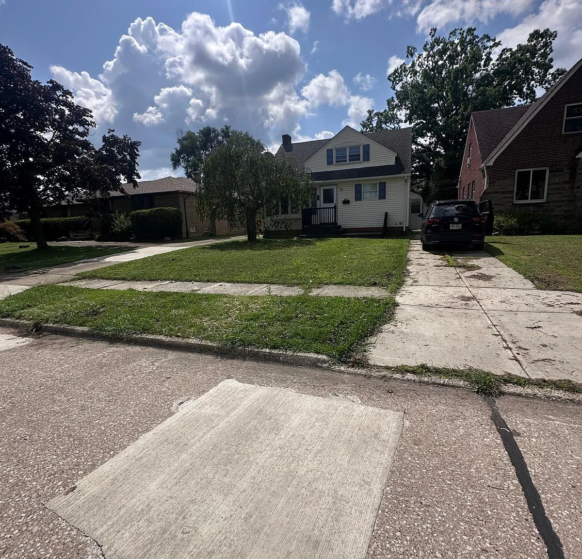 3 bed, 1092 sqft, $1,995 — Photo 1